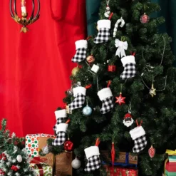 18pcs Black And White Plaid Christmas Stockings -Holiday Discount Store 18 PacksChristmas White Black Buffalo Plaid Stockings 5in 8 600x600 1