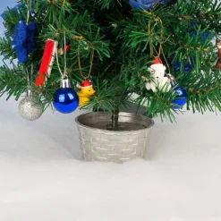 2pcs Christmas Snow Blanket Roll 3 X 8ft -Holiday Discount Store 3x8 Ft Snow Blanket Roll 2 Pcs 5 result 600x600 1