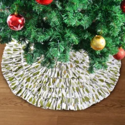 Ruffle Trim Burlap Christmas Tree Skirt 48in 7 Ruffle Trim Burlap Christmas Tree Skirt 48in -Holiday Discount Store Christmas Burlap Ruffle Trim Tree Skirt 3 result 600x600 1