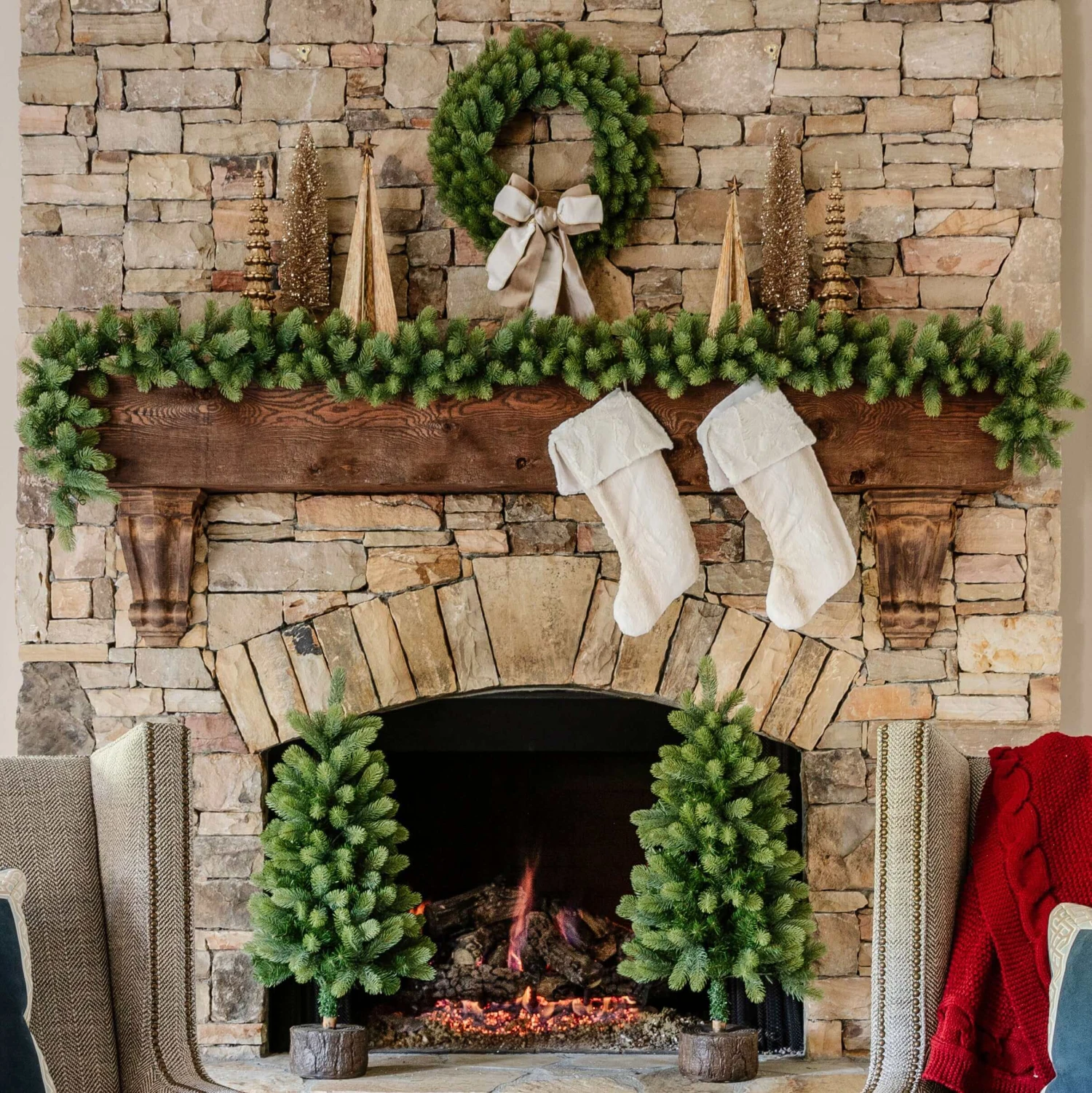 King Of Christmas Royal Fir Collection 4-Piece Set With Warm White LED Lights (Battery Plug Operated) 2 King Of Christmas Royal Fir Collection 4-Piece Set With Warm White LED Lights (Battery Plug Operated) - Image 2