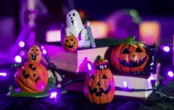 Pumpkin Miniature Figurine Decorations, 5 Pcs -Holiday Discount Store Pumpkin Miniature Figurine Decorations 5 Pcs 4 result 600x379 1