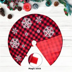 Red And Black Plaid Tree Skirt With Snowflake 36in -Holiday Discount Store Red and Black Plaid Tree Skirt with Snowflake 36in 3 600x600 1