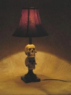 "Desk Lamp With 2 Mini-Skulls And Antique Shade" Haunted House Lighting -Holiday Discount Store desk lamp with 2 mini skulls and antique shade haunted house lighting 23696427969