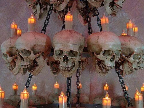 "Five-Tiered Life-Size Skull Chandelier With 60 Skulls" Haunted House Lighting 4 "Five-Tiered Life-Size Skull Chandelier With 60 Skulls" Haunted House Lighting - Image 4